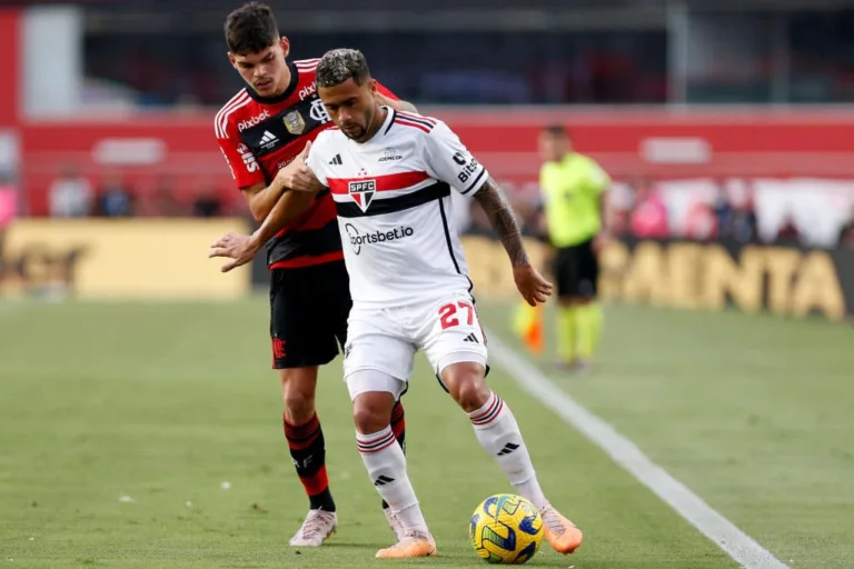 São Paulo acerta renovação de contrato de Wellington Rato até fim de 2026