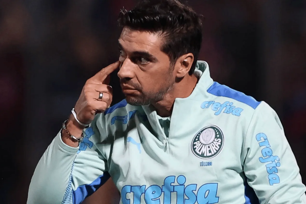 Abel Ferreira pede reforço para diretoria do Palmeiras e alvo é cotado 