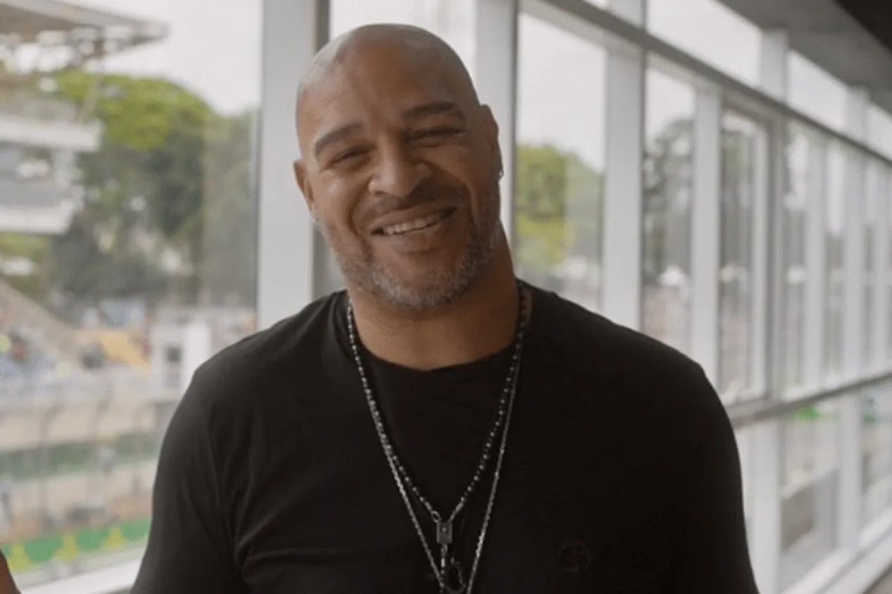 Torcedores do Flamengo apontam indireta de Adriano após vice do Fluminense: “Peguei a referência”