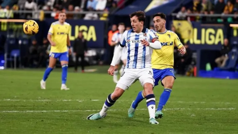 Zubimendi desperdiça oportunidade e Real Sociedad empata com o Cádiz na LaLiga