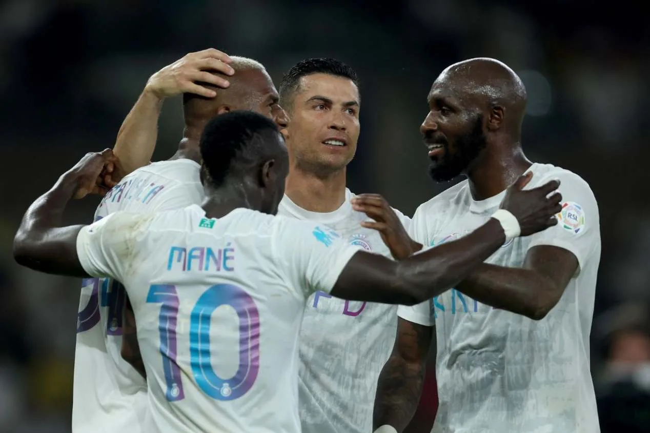 Al Nassr vence o Al Ittihad, quebra tabu e diminui diferença para o líder 