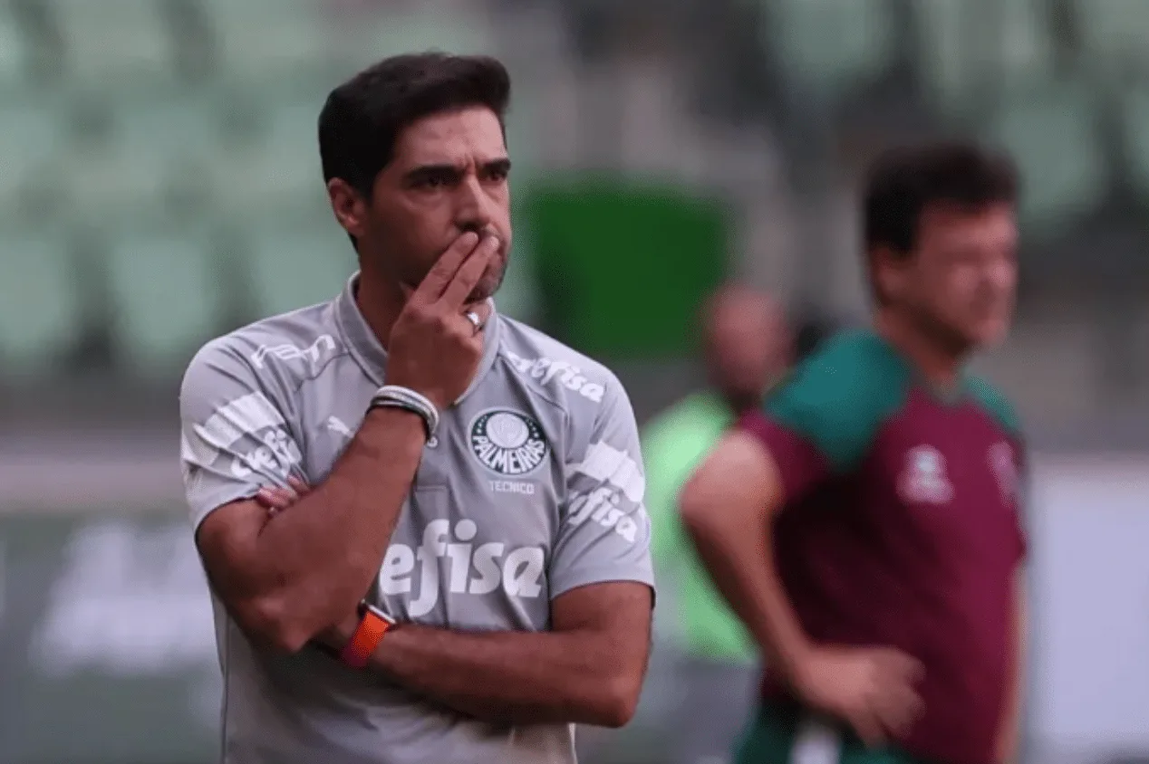 Palmeiras reage após desabafo de Abel sobre gramado do Allianz Parque