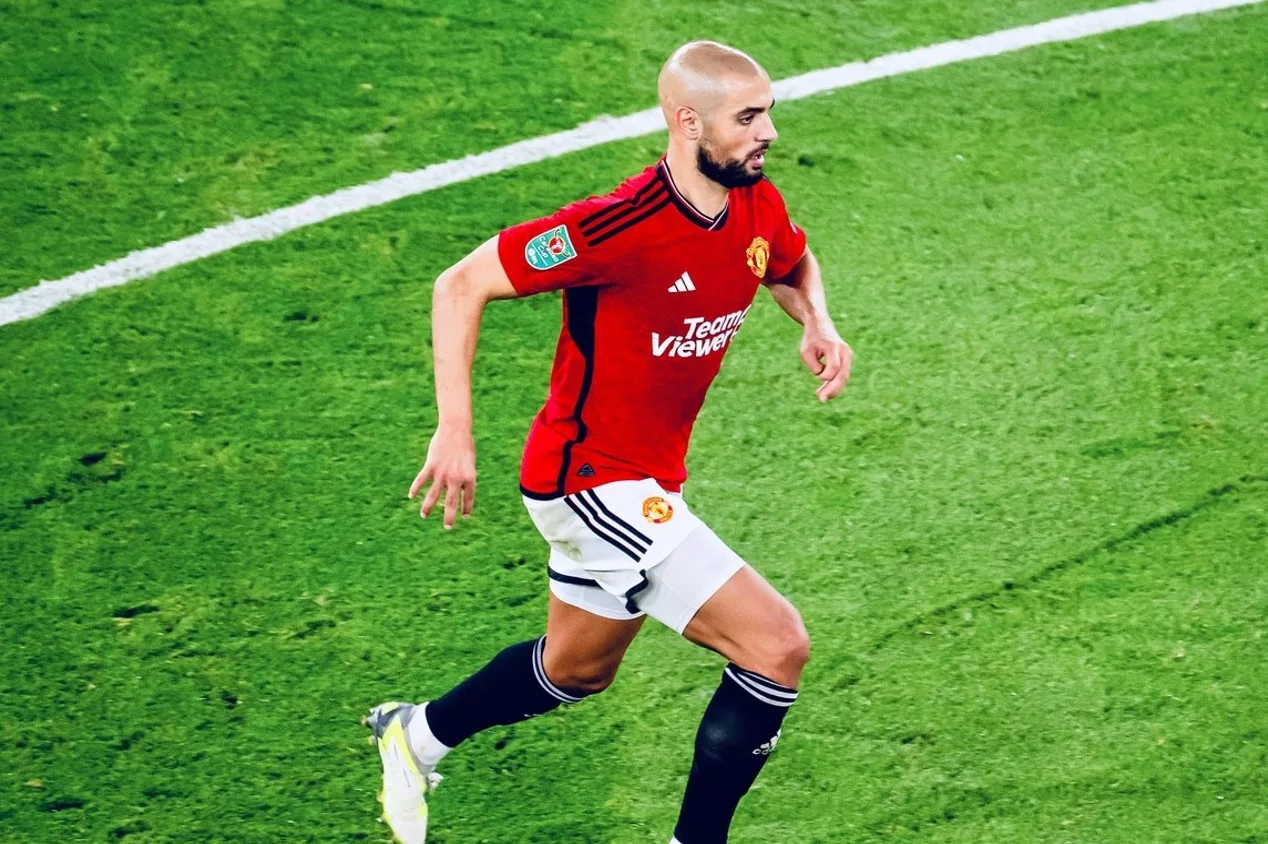 Amrabat, volante contratado pelo Manchester United em agosto, reforça apoio a Ten Hag