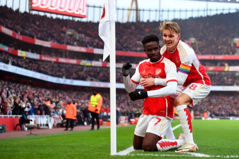 Arsenal supera o Wolverhampton com show de criatividade e mais uma aula do que é o “jogo de posição”