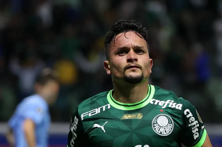 Palmeiras: decisão de transferência para o Zenit está nas mãos de Artur