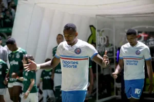 Bahia confirma retorno do zagueiro Raul Gustavo ao Corinthians