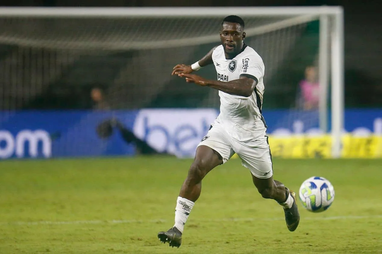 “Gringolândia” acaba não dando certo no Botafogo; entenda