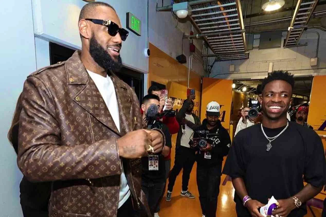 Vinícius Júnior, Neymar e mais: sete jogadores de futebol que são fãs de NBA