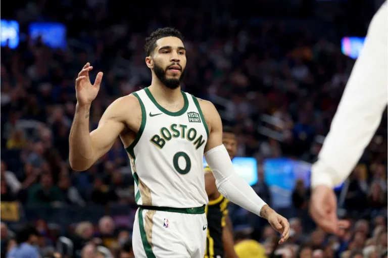 NBA: Celtics tomam susto, mas vencem os Pistons na prorrogação