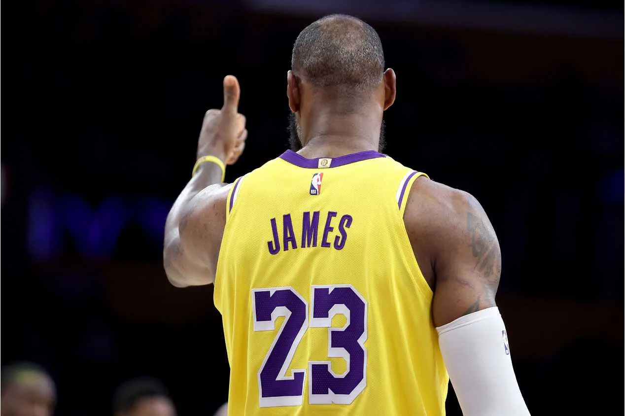 76ers, Lakers, Warriors e mais: confira os jogos da NBA hoje (30)