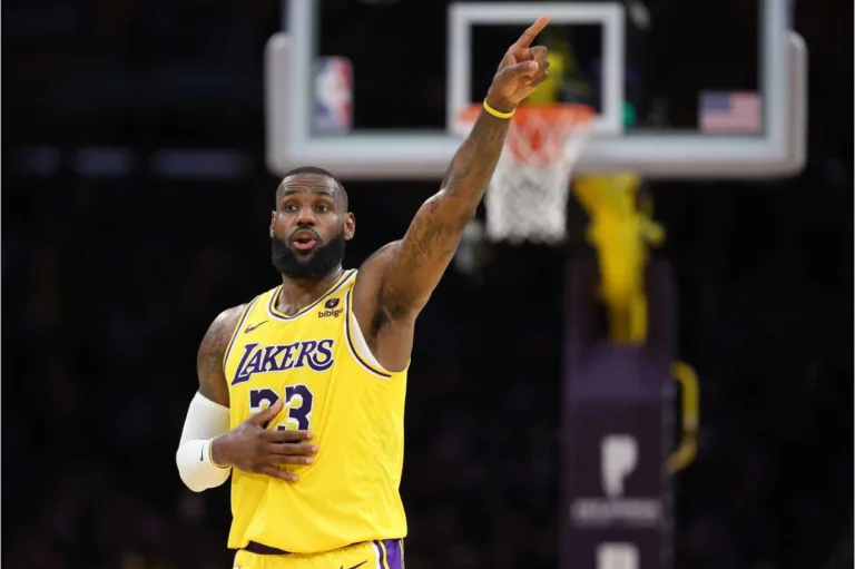 Celtics, Lakers e mais: confira os jogos da NBA hoje (31)