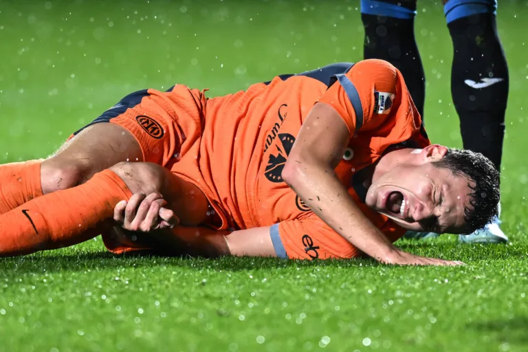 Benjamin Pavard volta a treinar com a Inter de Milão