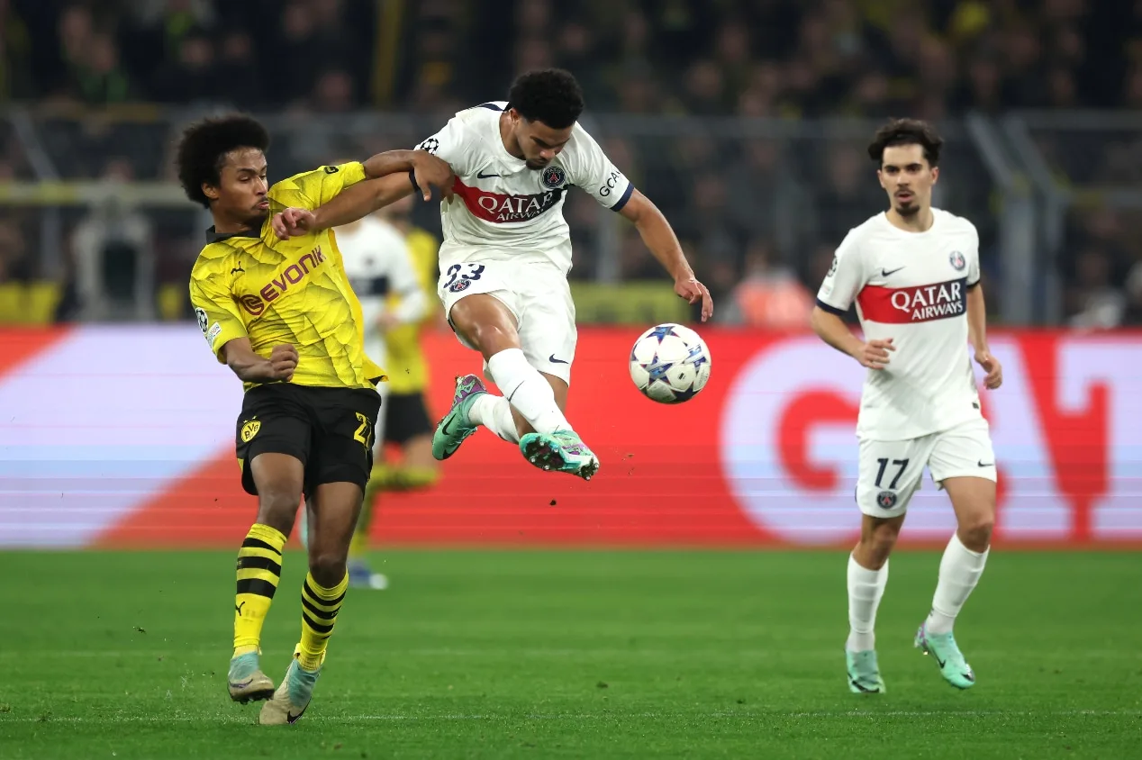 PSG empata contra o Borussia Dortmund e avança às oitavas da Champions League