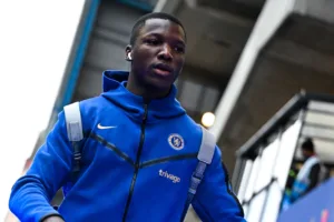 Klopp fala sobre tentativas do Liverpool de contratar Bellingham e Caicedo