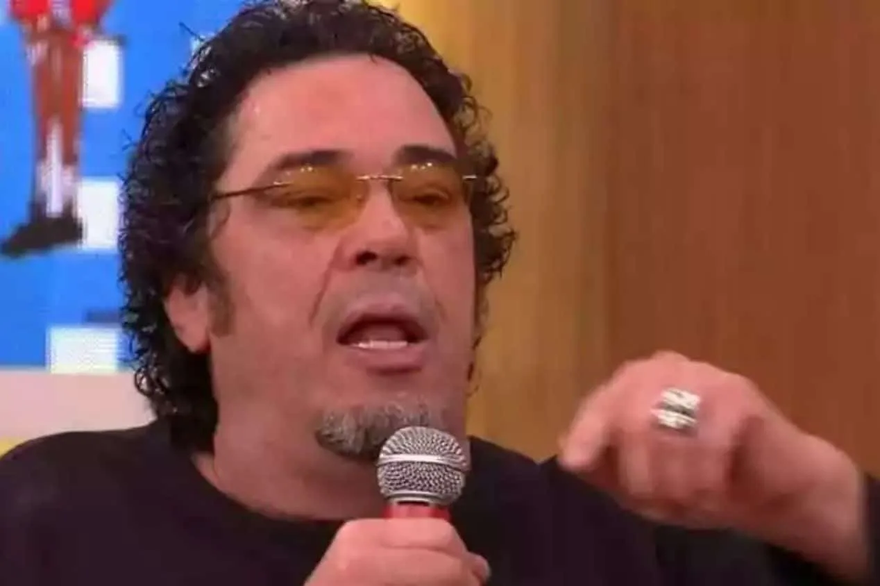 Casagrande deixa o Flamengo de lado e elege decepção de 2023 no futebol brasileiro