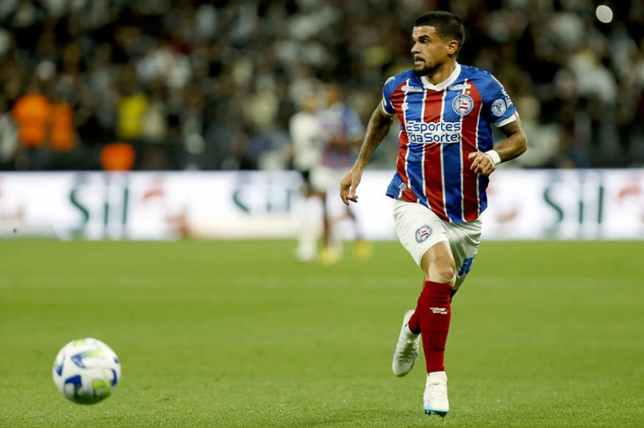 Mercado da bola: Palmeiras avalia contratar meio-campista do Bahia