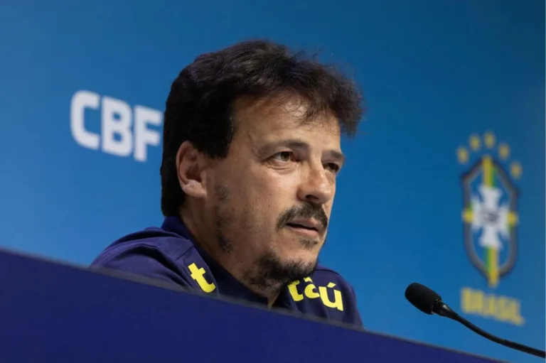 CBF sinaliza decisão envolvendo Diniz como técnico da seleção