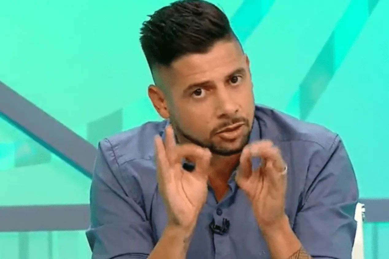 Cicinho faz ‘previsão’ para Fluminense e Manchester City no Mundial de Clubes