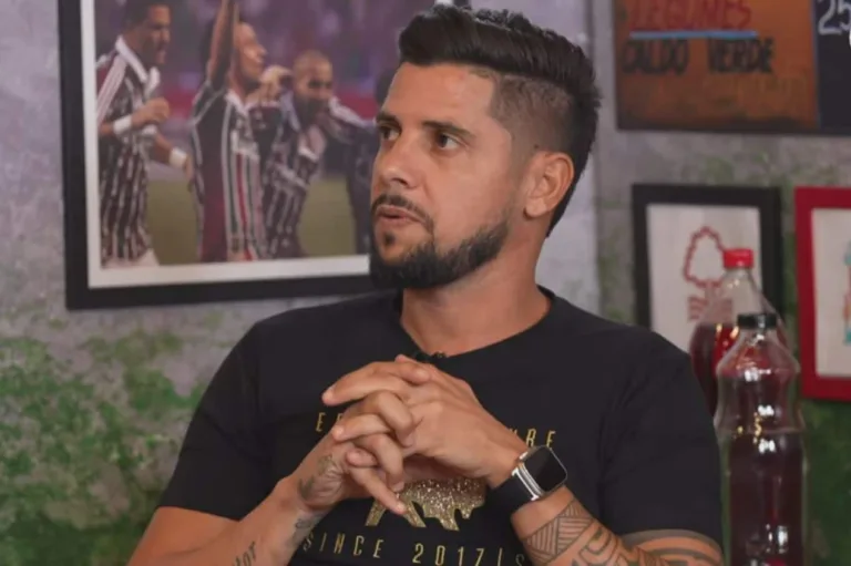 Cicinho “não pipoca” e banca nova previsão para o Flamengo em 2024