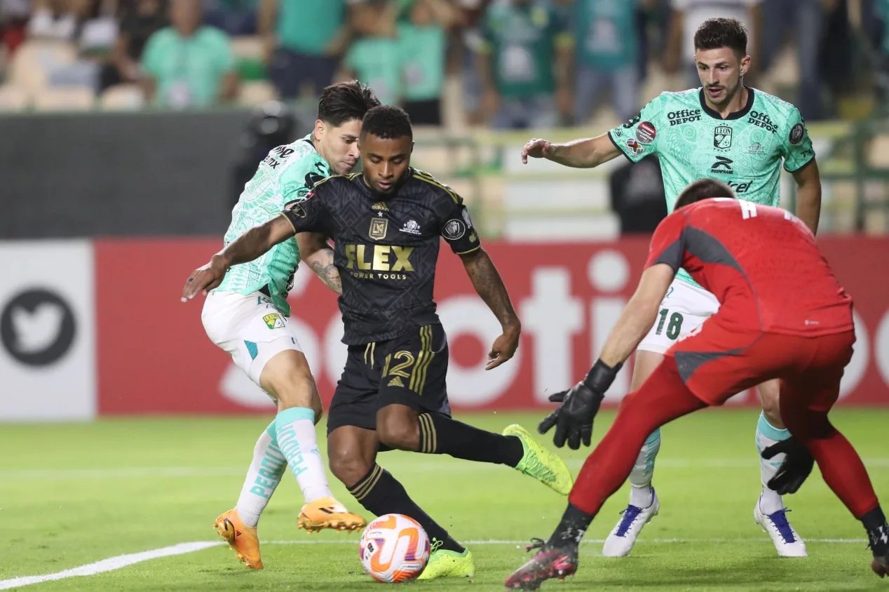 Sem Matias Viña, Corinthians define ‘Plano B’ no mercado da bola