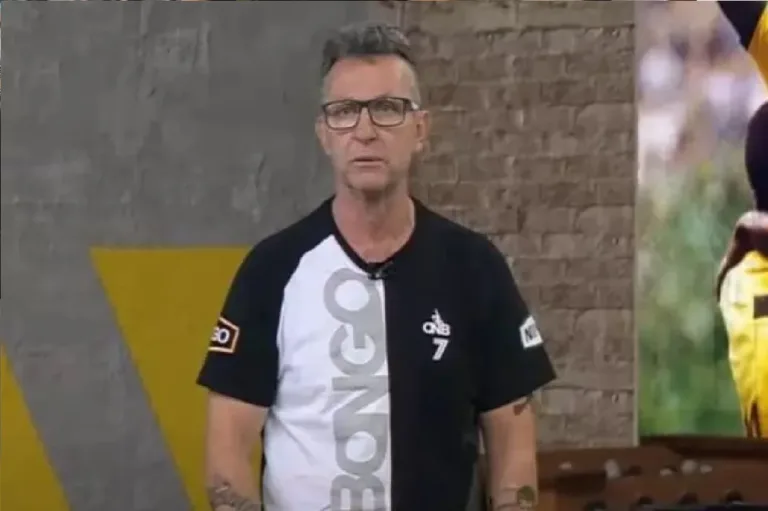 Craque Neto cobra diretoria do Santos por não cumprir acordo com Thiago Carpini