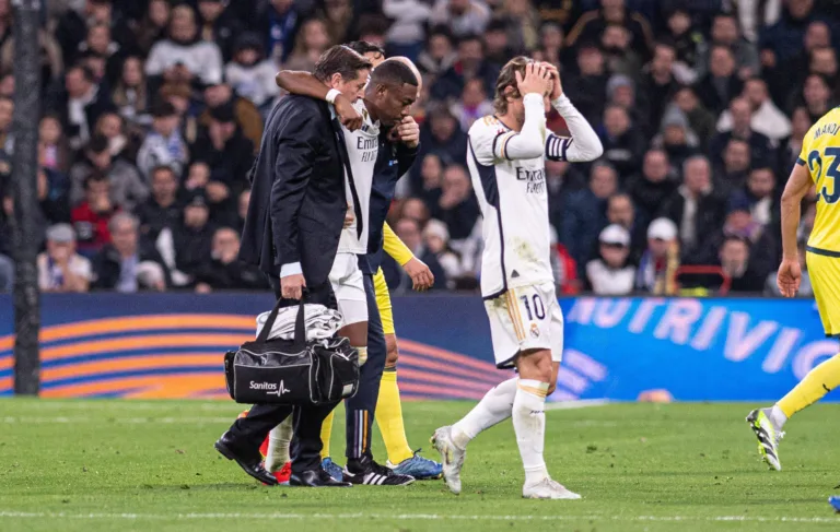 Real Madrid busca reforço de emergência para substituir Alaba; saiba mais