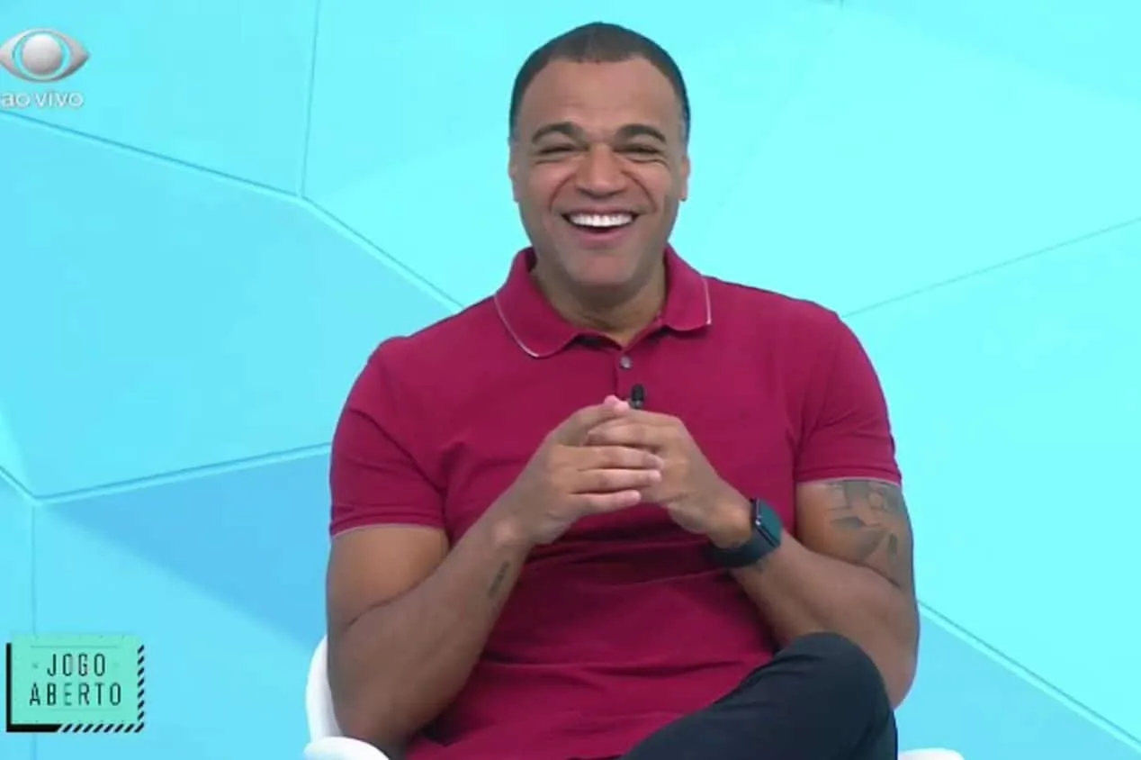 Denílson exalta contratação do Palmeiras para 2024: “Interessante”