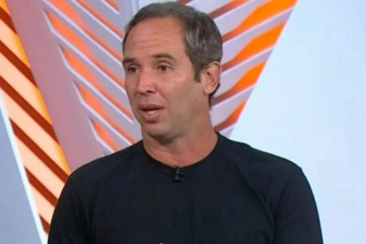 Caio Ribeiro aponta classificado em Corinthians x Flamengo: “Favorito”