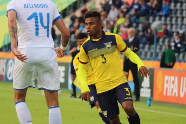 Diego Palacios é o novo reforço do Corinthians, revela César Luis Merlo