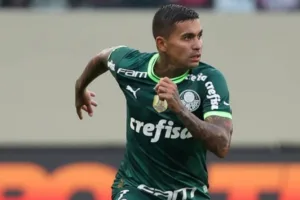 Lesionado, Dudu termina o Brasileirão Série A como maior driblador do Palmeiras