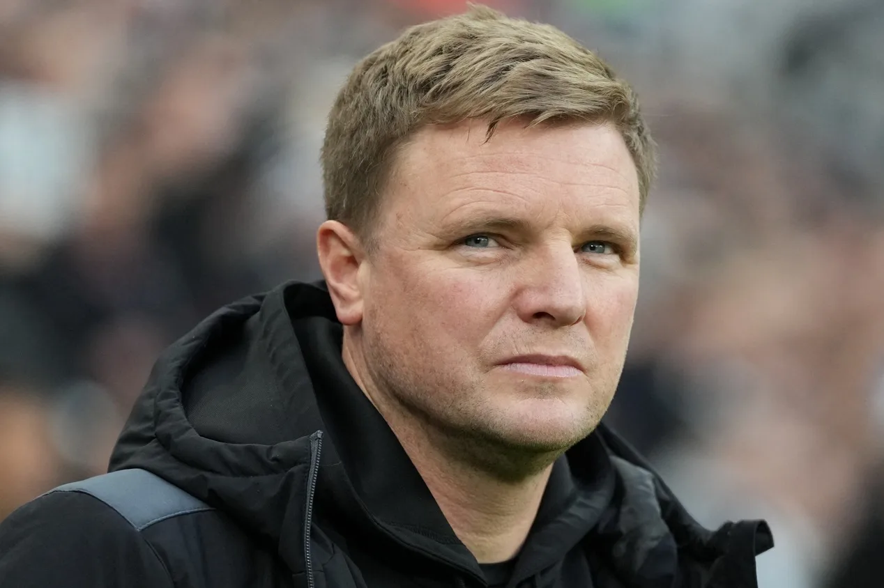 Treinador do Newcastle comenta sobre vaias vindas da arquibancada após início de temporada decepcionante