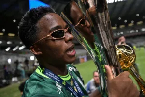 Além do título, Endrick termina o Brasileirão Série A como artilheiro do Palmeiras