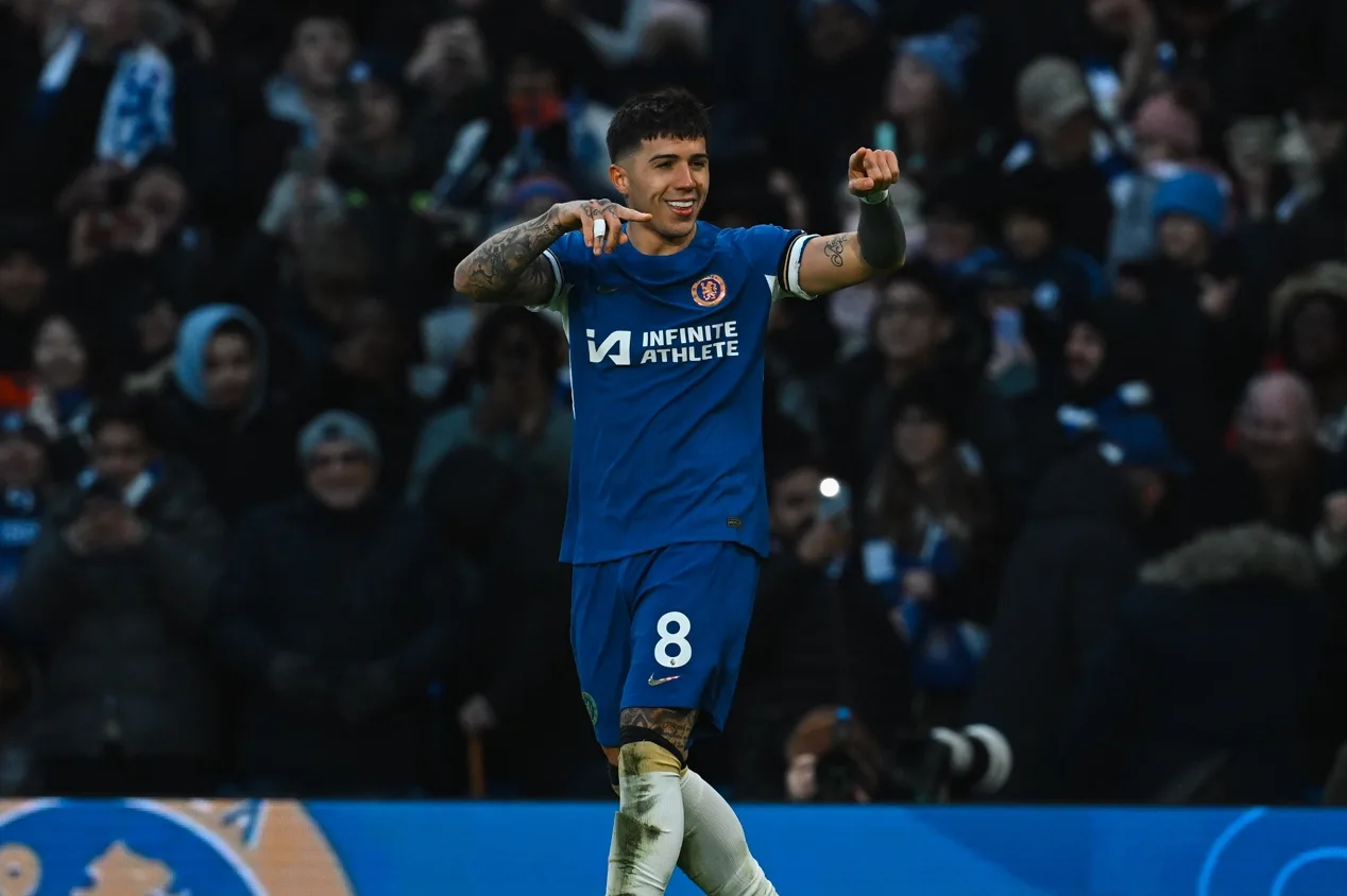 Agente de Enzo Fernández descarta interesse do jogador em sair do Chelsea