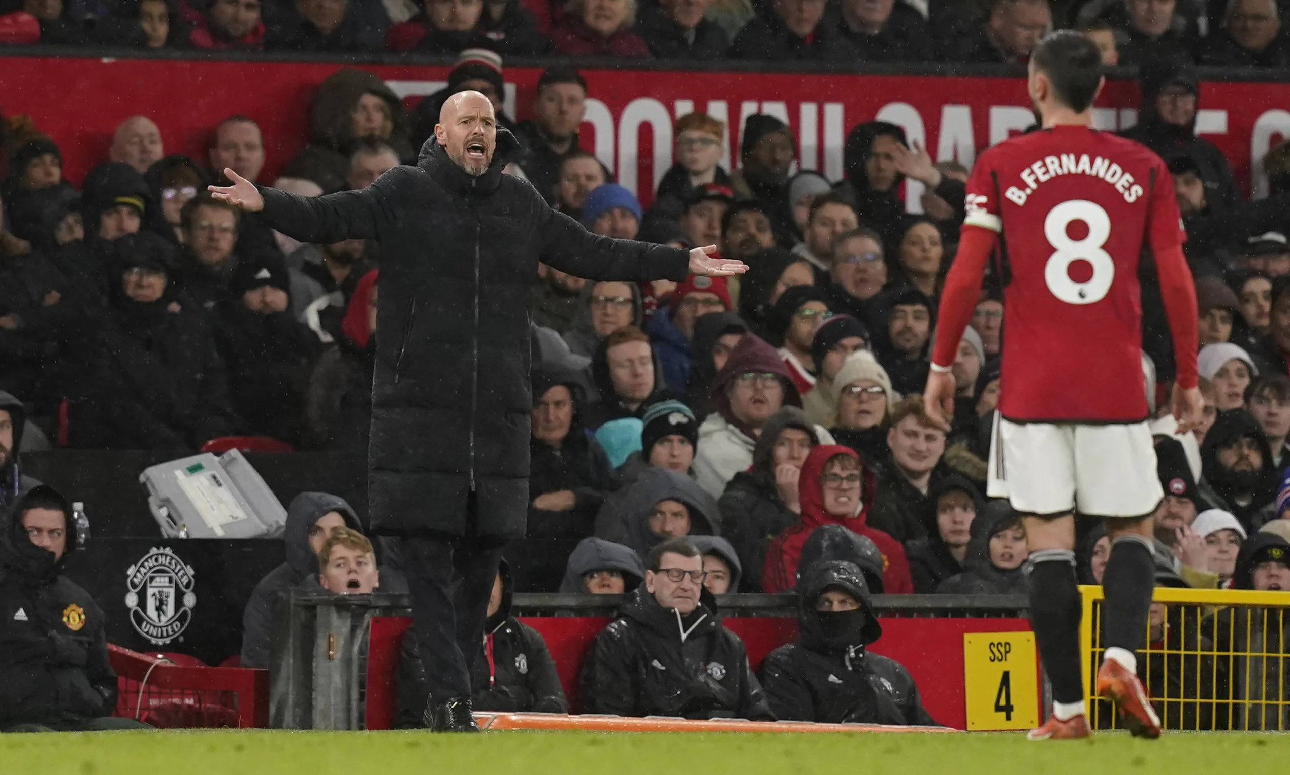 Erik ten Hag fala sobre desempenho desastroso do Manchester United hoje
