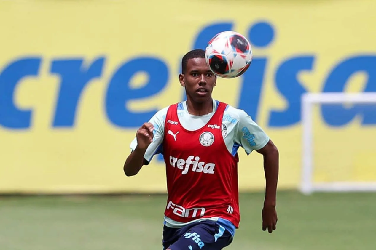 Estevão, do Palmeiras, aceita oferta do Chelsea, alega jornalista