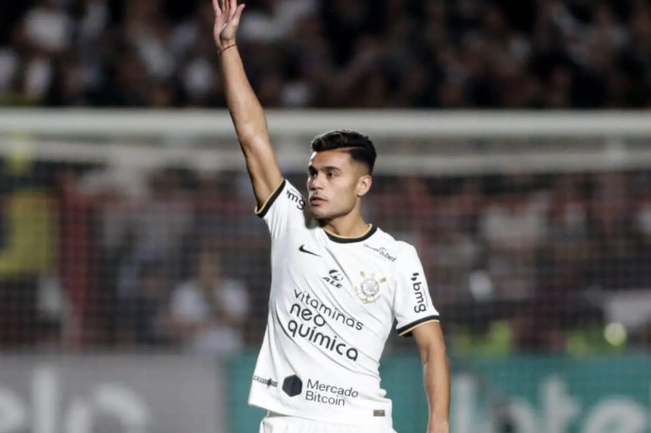 Mercado da bola: Corinthians propõe Fausto Vera por destaque do Brasileirão 2023