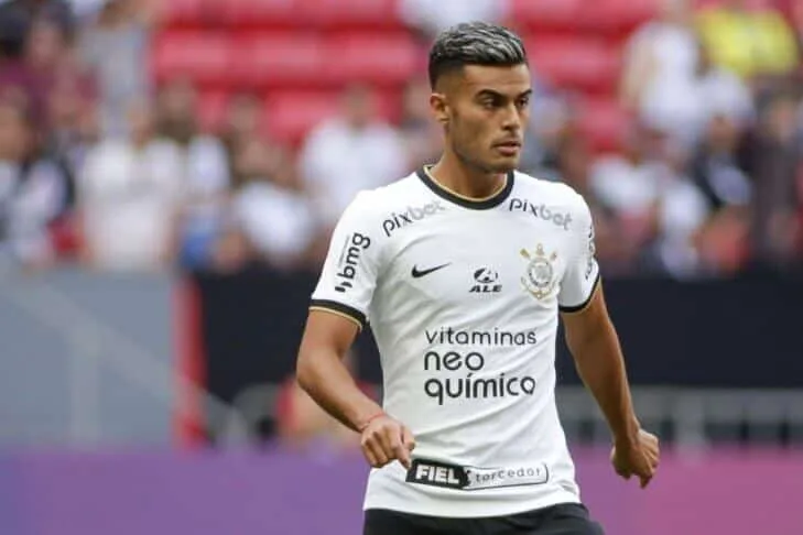 Corinthians deve negociar Fausto Vera com o Flamengo e receber dois jogadores em troca, diz Samir Carvalho