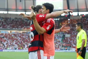Flamengo comete gafe em despedida de Filipe Luís e Rodrigo Caio; entenda