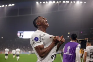 Corinthians confirma venda de Felipe Augusto ao Cercle Brugge