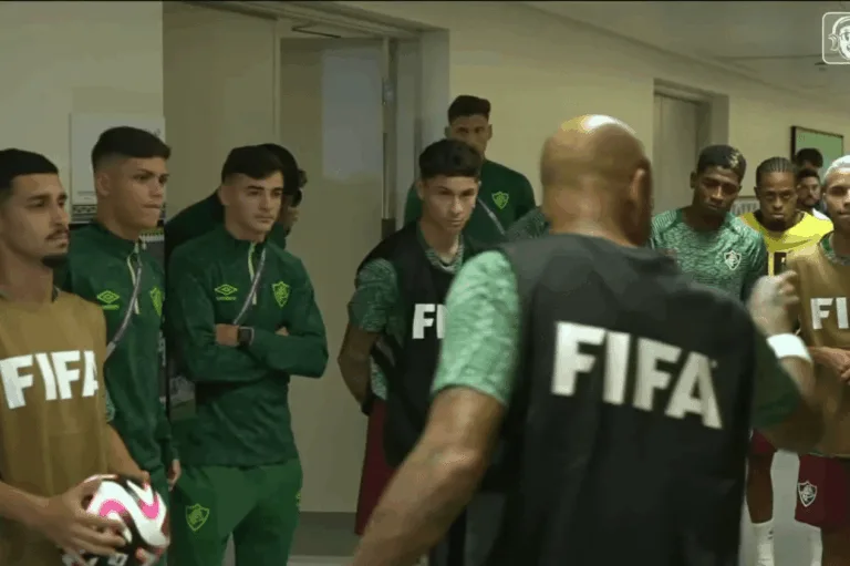 Felipe Melo fica ‘pistola’ em preleção do Fluminense e dispara contra o City: “Já ganharam o c…”