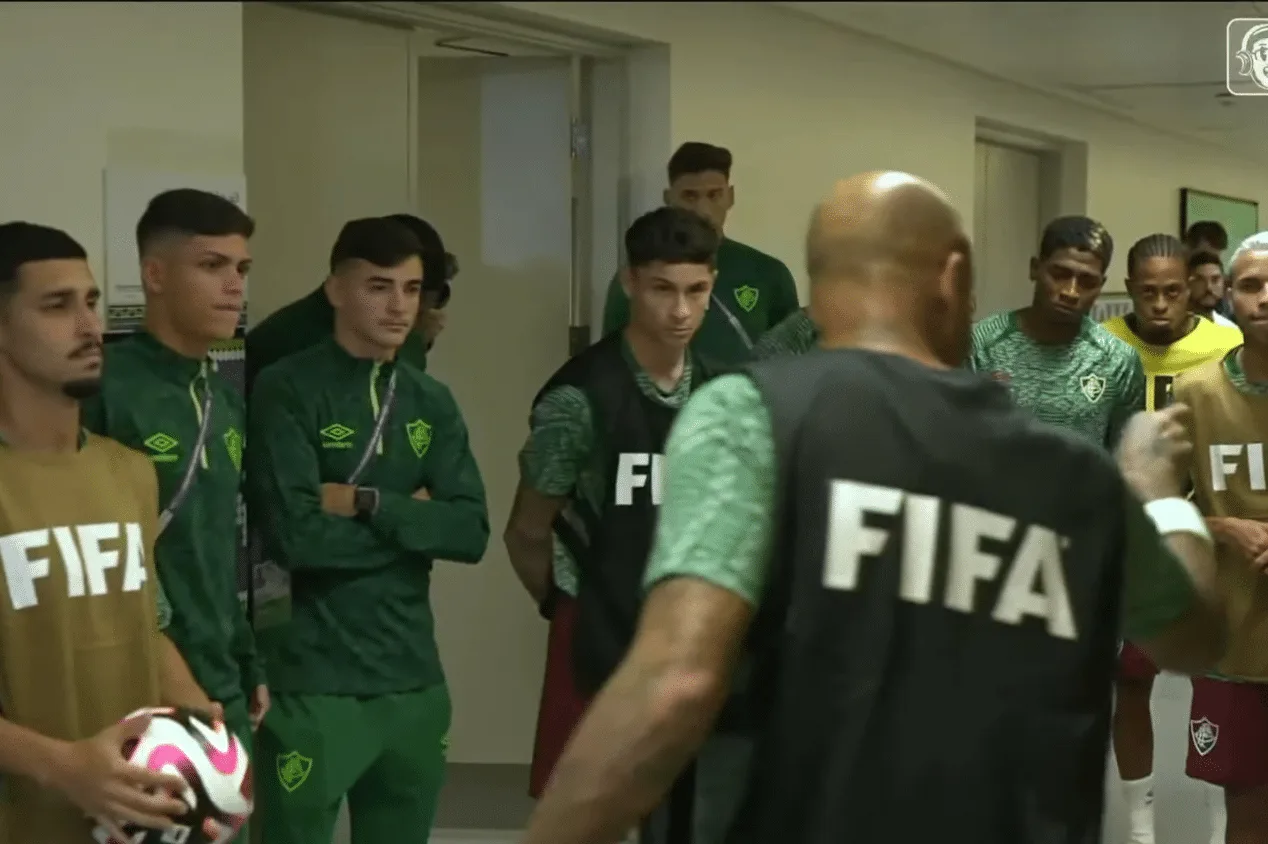 Felipe Melo fica ‘pistola’ em preleção do Fluminense e dispara contra o City: “Já ganharam o c…”