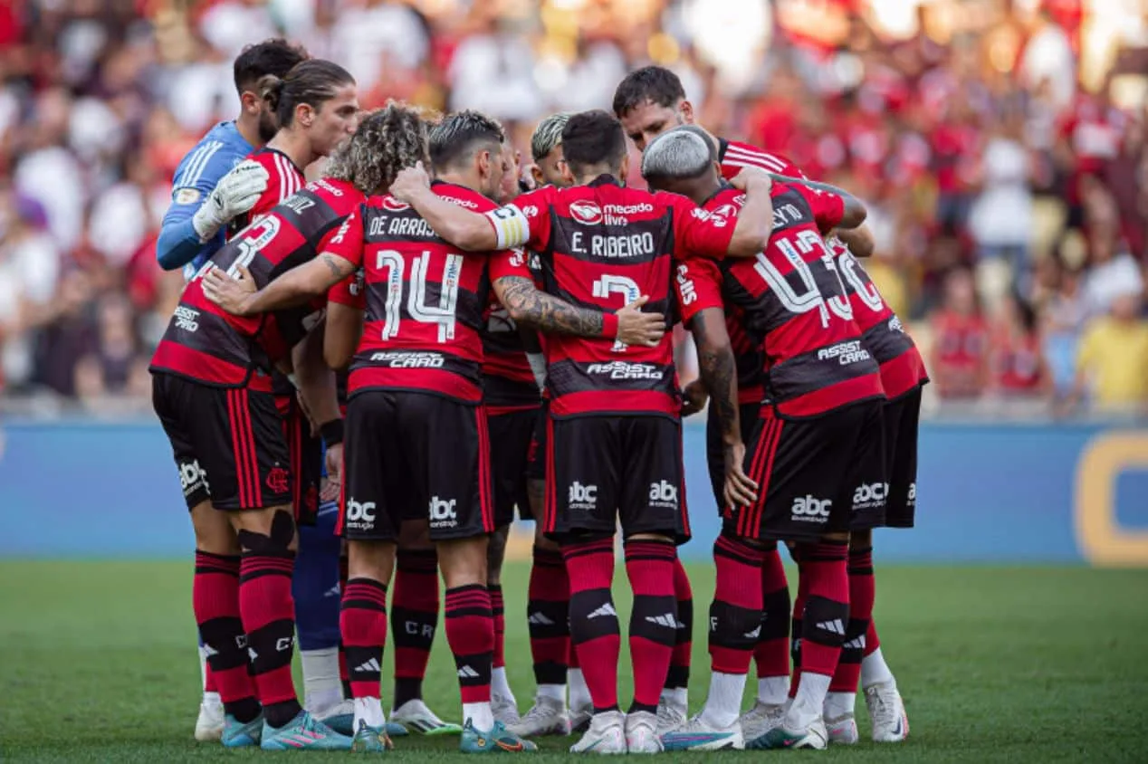 Medalhão do Flamengo “bate o pé” e pode jogar em outro clube do Brasileirão em 2024