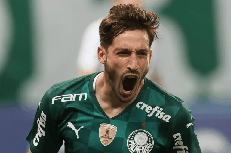 Flamengo ganha concorrência de dois times brasileiros pela contratação de Viña