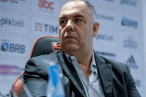 Flamengo repete estratégia para fechar com mais dois reforços
