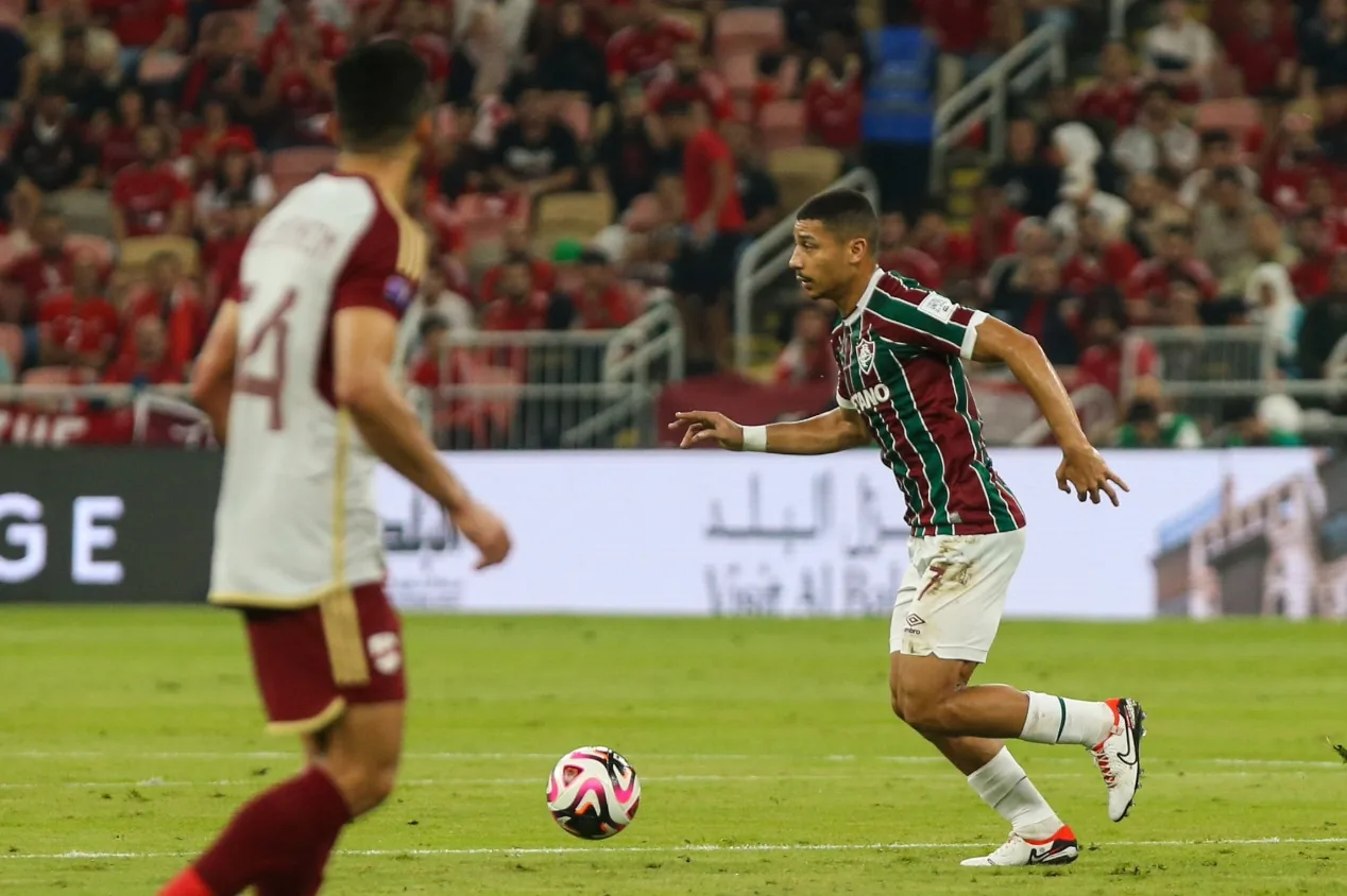 Fluminense x Manchester City: compare os números de André e Rodri