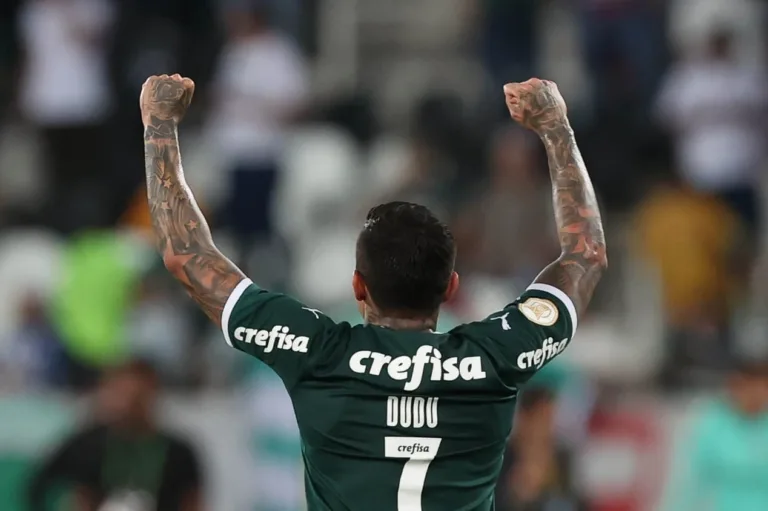 Dudu pode alcançar marca histórica no Palmeiras em 2024; saiba qual