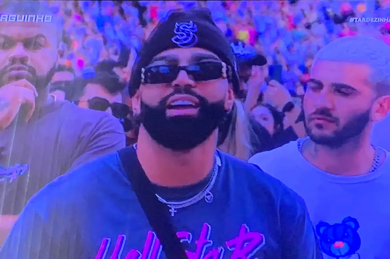 Torcedor do Corinthians, Thiaguinho brinca com Gabigol e leva torcedores à loucura