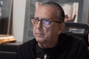 Galvão Bueno não pipoca e crava campeão do Brasileirão 2023: “Viva”