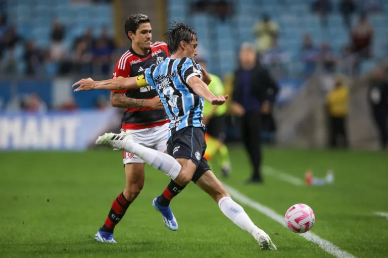 Mercado da bola: dupla pode deixar o Grêmio em 2024