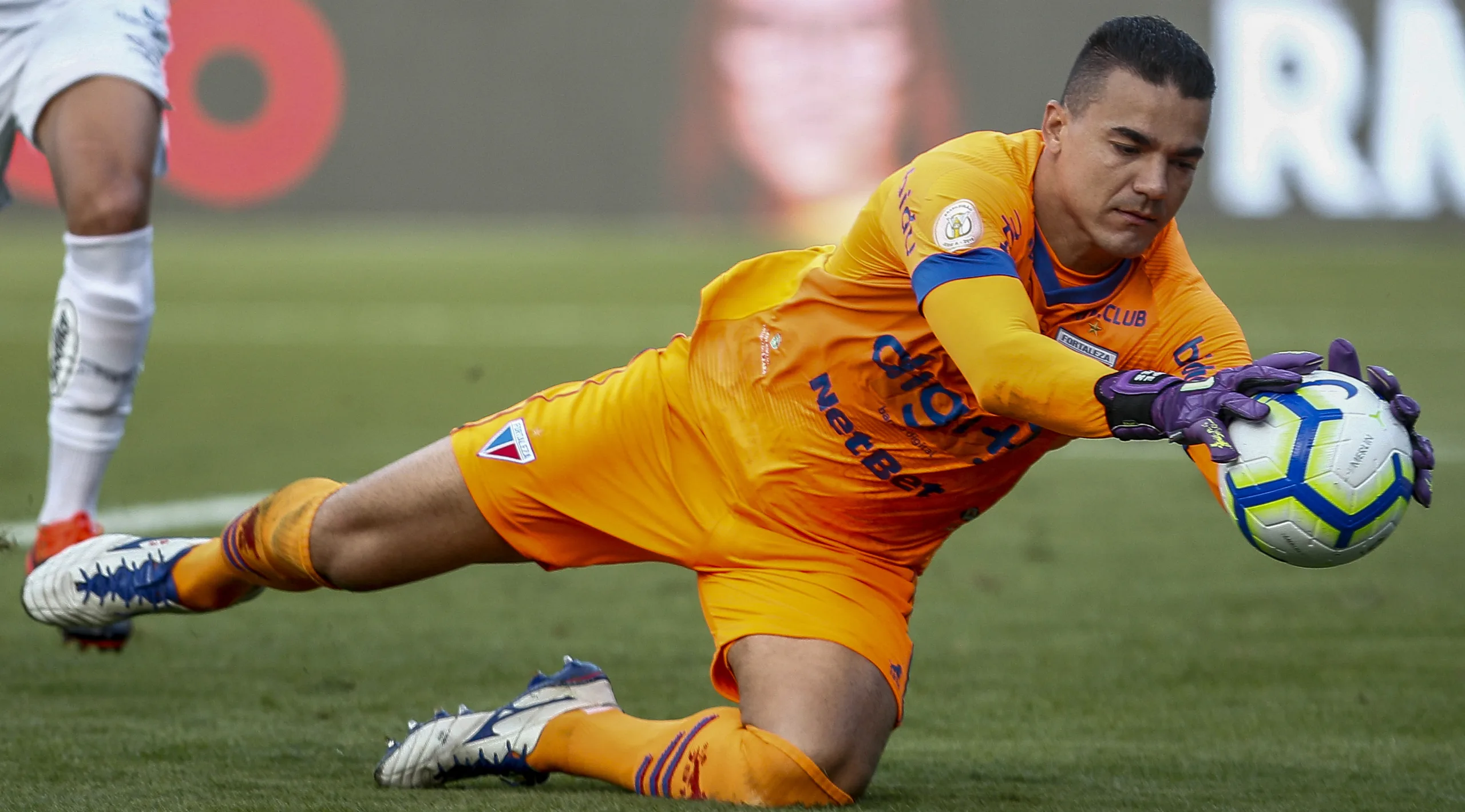 Goleiro se despede do SPFC: “sonho de infância realizado”